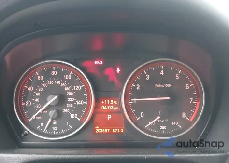 2011 BMW 328I z USA, uszkodzony, nr VIN WBAKE5C53BE573864